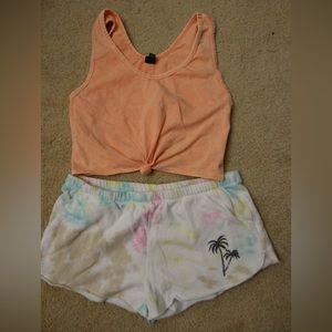 Top & short set !